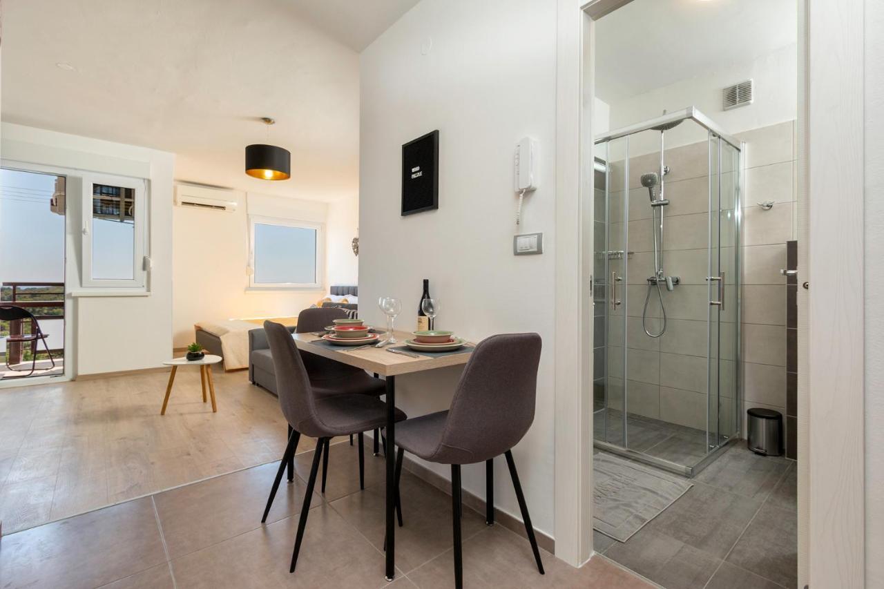 Apartman Vita Pula Eksteriør billede