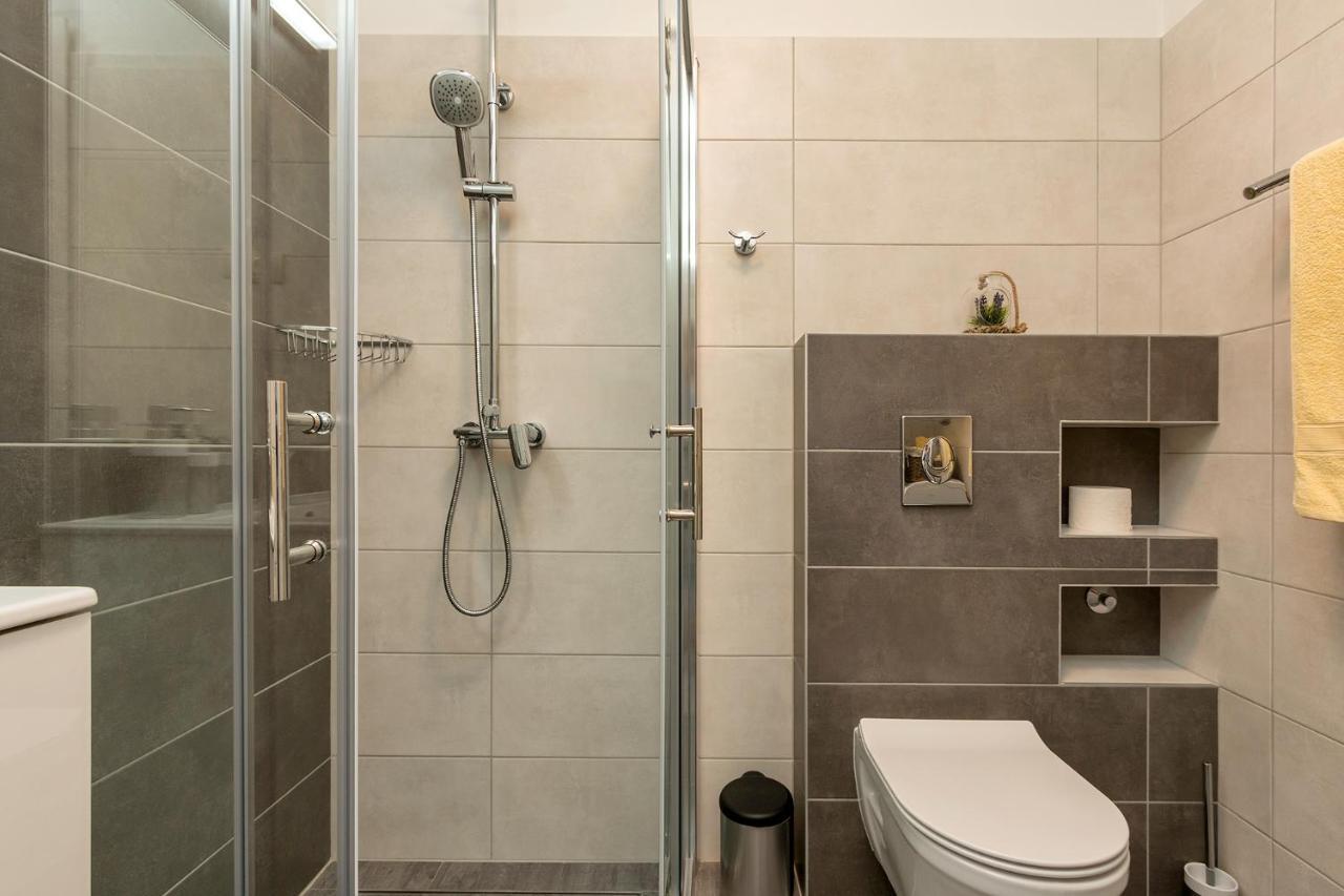 Apartman Vita Pula Eksteriør billede